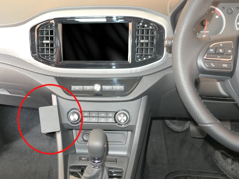 ProClip Fahrzeughalter für Rechtslenker 655836 - Winkelbefestigung - MG 3 18-23