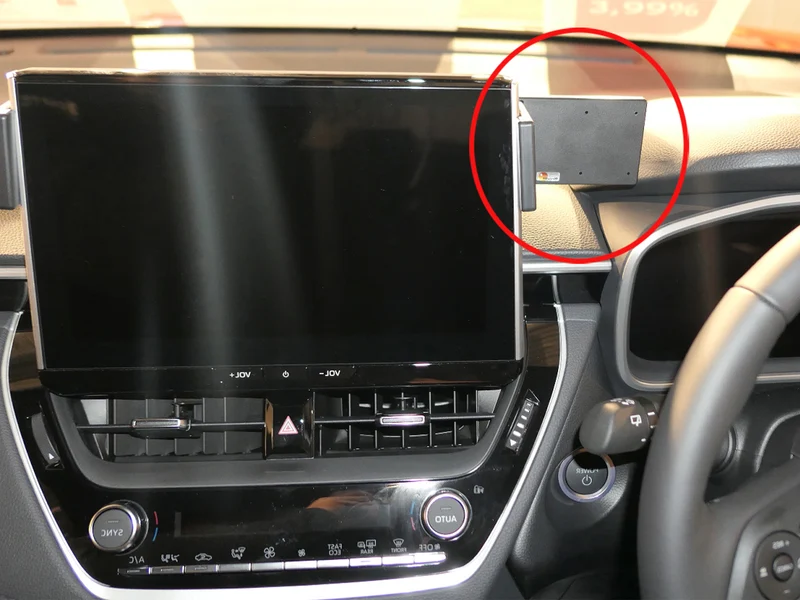 ProClip Fahrzeughalter für Rechtslenker 655850 - Mittelbefestigung - Toyota Corolla Cross 23-26, Toyota Corolla 23-26, Suzuki Swace 25-26 und weitere