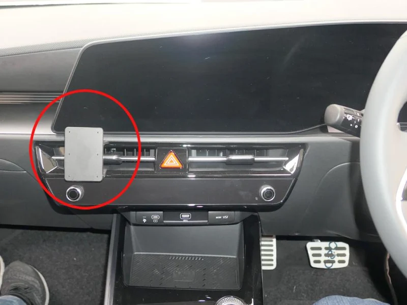 ProClip Fahrzeughalter für Rechtslenker 655811 - Winkelbefestigung - Kia Niro 23-26, Kia Niro 23-25