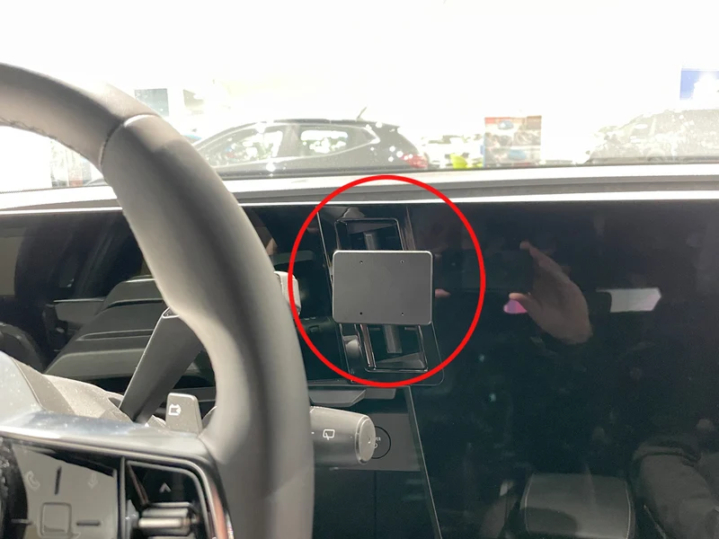 ProClip Fahrzeughalter 855827 - Mittellager, links - Renault Mégane E-TECH 22-26, Renault Austral 22-26, Renault Scénic E-TECH 25-26 und weitere