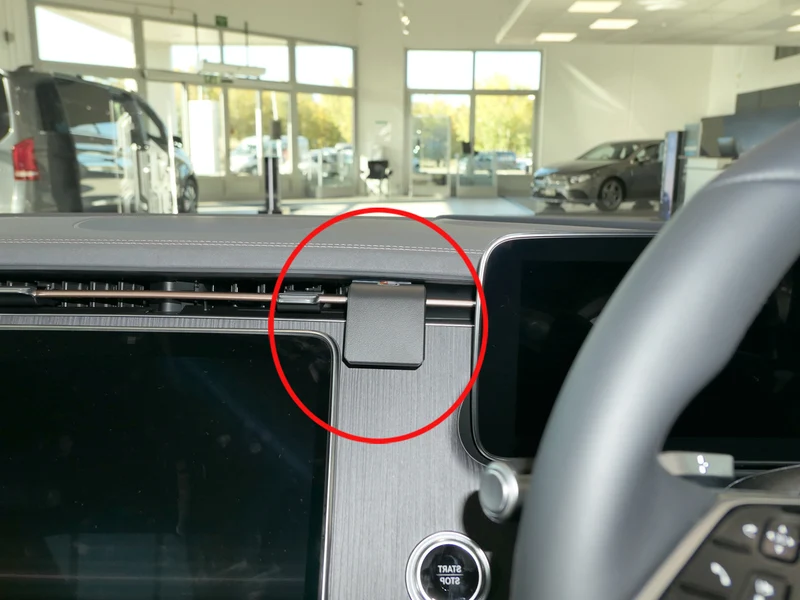 ProClip Fahrzeughalter für Rechtslenker 655814 - Mittelbefestigung- NICHT für Modelle mit Hyperscreen - Mercedes Benz EQE 22-26, Mercedes Benz EQS 22-26, Mercedes Benz EQS 22-25 und weitere