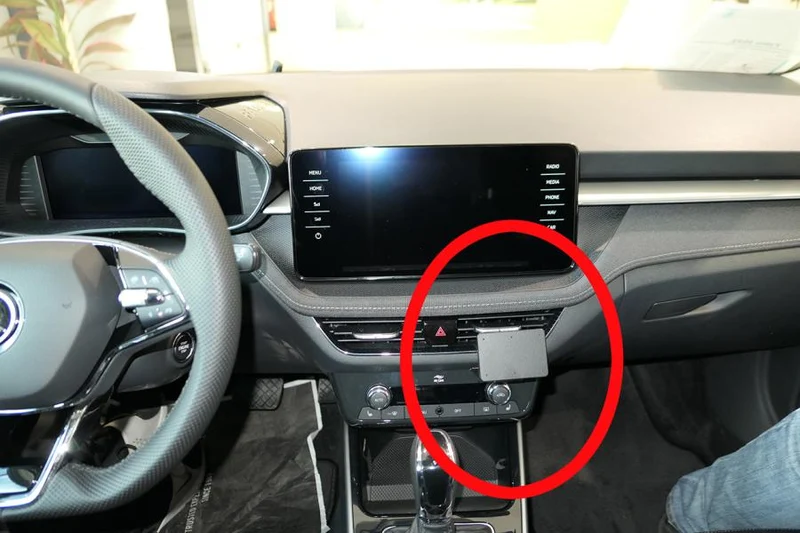 ProClip Fahrzeughalter 855760 - Mittelbefestigung - Skoda Fabia 22-26, Skoda Fabia 22-25