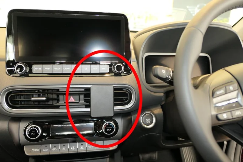 ProClip Fahrzeughalter für Rechtslenker 655745 - Mittelbefestigung - Hyundai Kona Electric 22-23