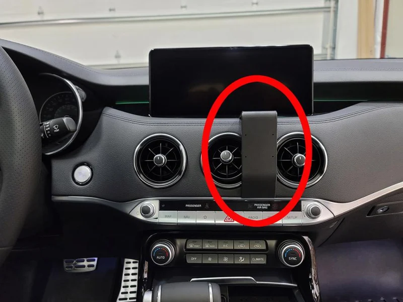 ProClip Fahrzeughalter 855693 - Mittelbefestigung - Kia Stinger 18-23