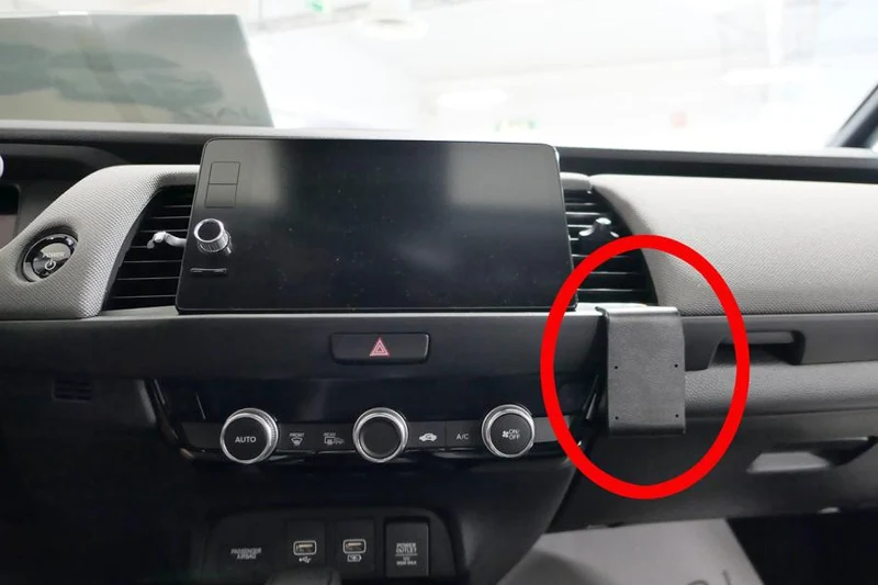 ProClip Fahrzeughalter 855686 - Winkelbefestigung - Honda Jazz Hybrid 21-26, Honda Jazz Hybrid 21-25