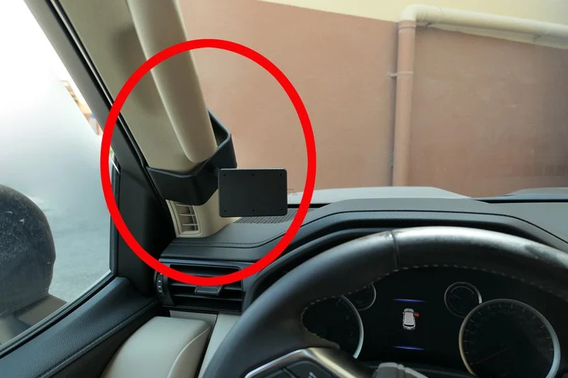 ProClip Fahrzeughalter 805704 - Linksbefestigung - Toyota LandCruiser 300 21-26, Toyota LandCruiser 300 21-25