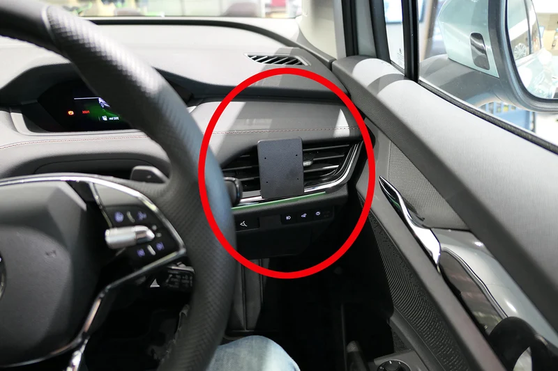 ProClip Fahrzeughalter für Rechtslenker 605680 - Rechtsbefestigung - Skoda Enyaq IV 21-26, Skoda Elroq 25-26, Skoda Enyaq IV 21-25