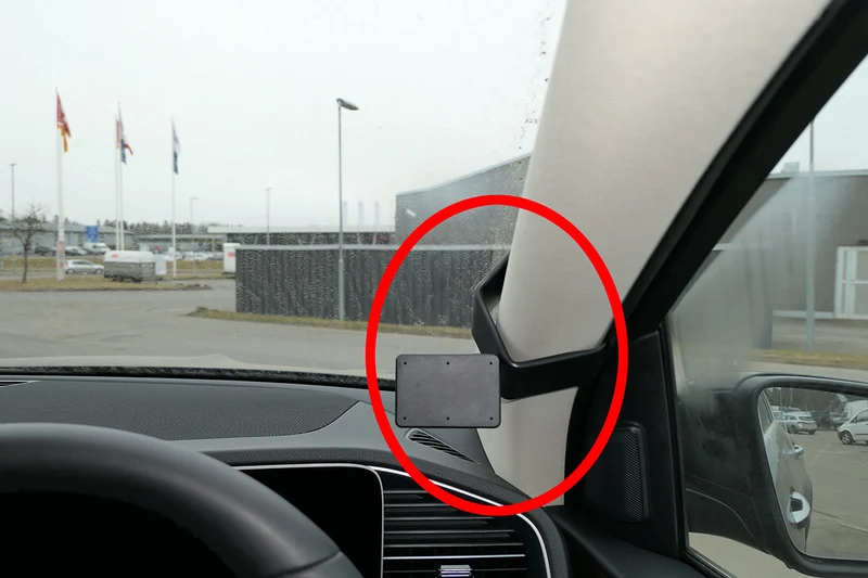 ProClip Fahrzeughalter für Rechtslenker 605667 - Rechtsbefestigung - Mercedes Benz GLE-Klasse 20-26, Mercedes Benz GLS-Klasse 20-26, Mercedes Benz GLS-Klasse 20-25 und weitere