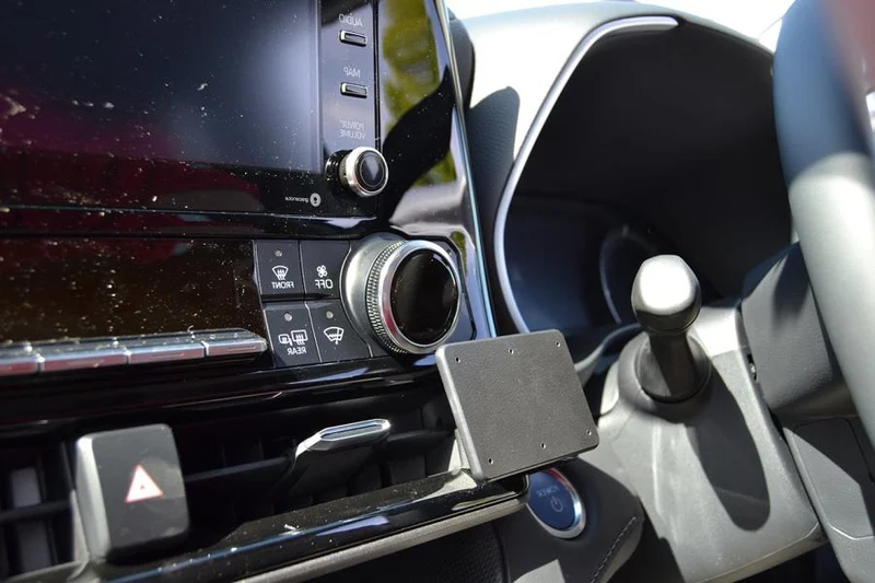 ProClip Fahrzeughalter für Rechtslenker 655618 - Mittelbefestigung - Toyota hochlander 20-23