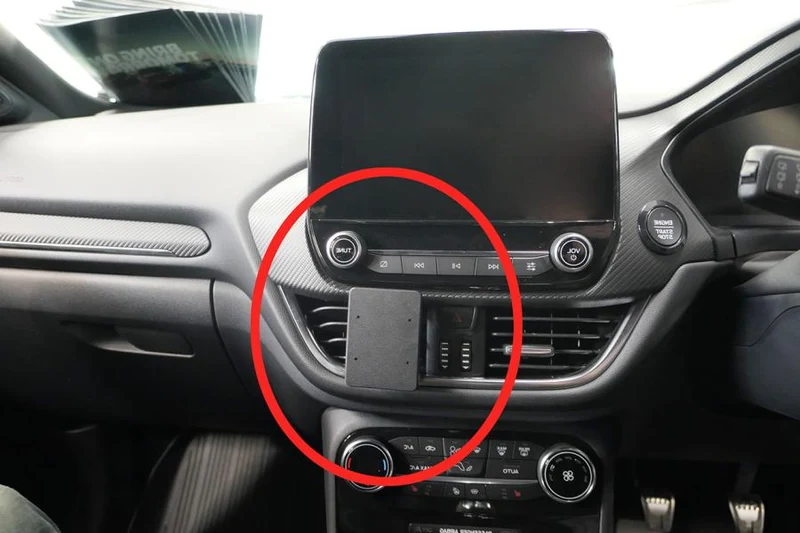 ProClip Fahrzeughalter für Rechtslenker 655611 - Winkelbefestigung - Ford Puma 20-25