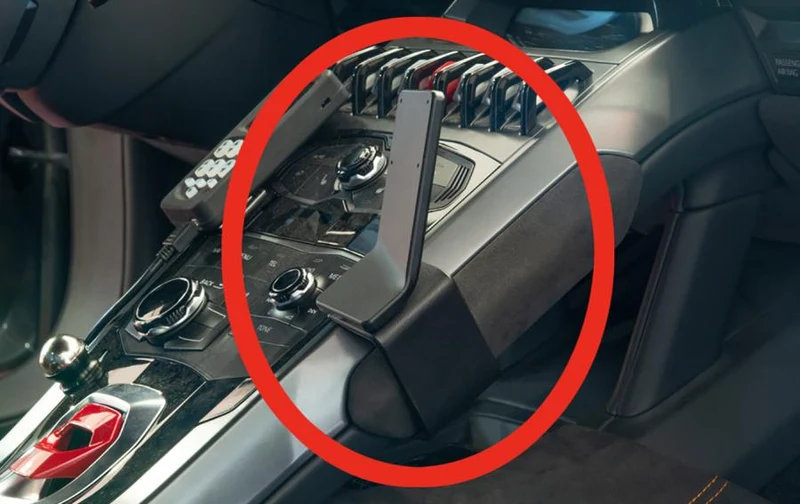 ProClip Fahrzeughalter 855555 - Winkelbefestigung - Lamborghini Huracan 16-23