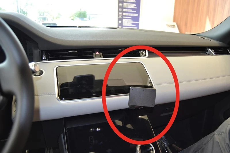 ProClip Fahrzeughalter 855542 - Winkelbefestigung- NUR für Modelle mit schwenkbarem Display NICHT fix - Land Rover Range Rover Evoque 19-23