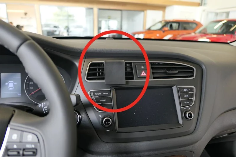 ProClip Fahrzeughalter 855551 - Mittelbefestigung - Hyundai i20 19-20