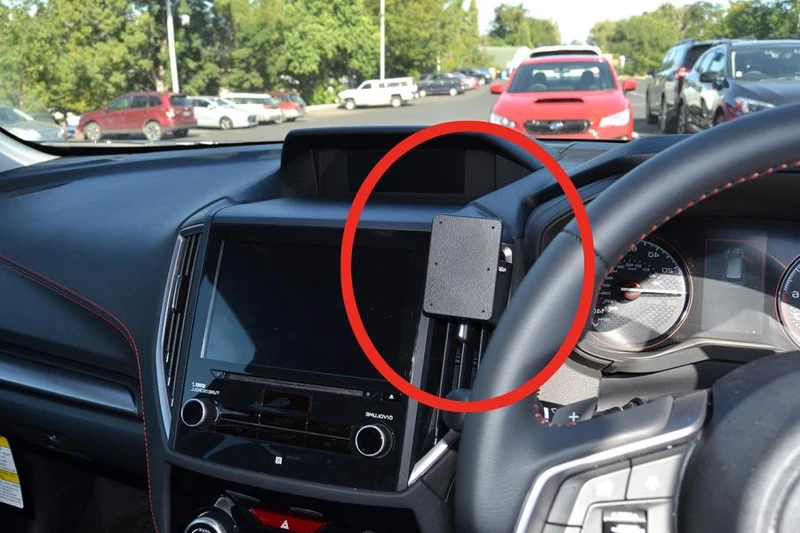 ProClip Fahrzeughalter für Rechtslenker 655513 - Mittelbefestigung - Subaru Forester Sport 19-24