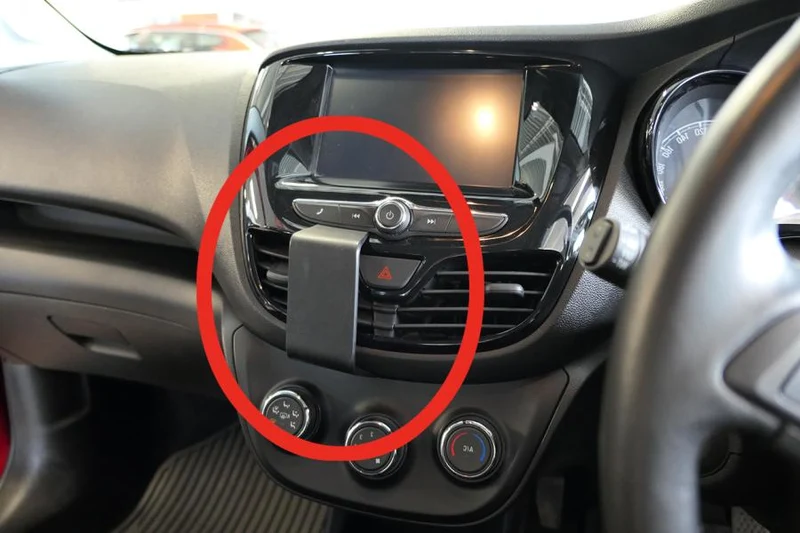 ProClip Fahrzeughalter für Rechtslenker 655514 - Winkelbefestigung- NUR für Modelle mit ab Werk eingebautem Navigationssystem - Vauxhall Viva 16-21