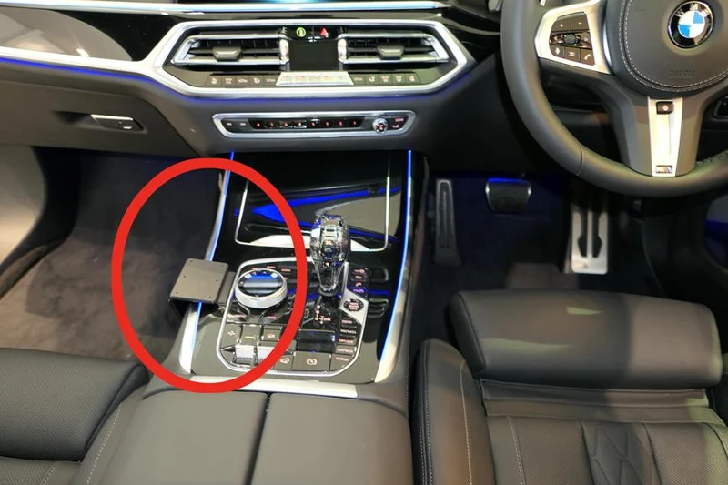ProClip Fahrzeughalter für Rechtslenker 635515 - Konsolenbefestigung - BMW X6 20-23, BMW X5 19-23, BMW X7 19-23