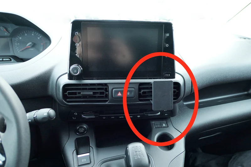 ProClip Fahrzeughalter 855484 - Mittelbefestigung - Opel Combo 19-24, Peugeot Partner 19-24, Peugeot Rifter 19-24 und weitere