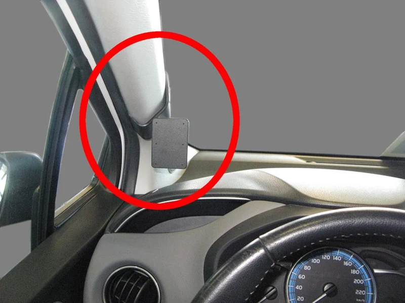 ProClip Fahrzeughalter 805402 - Linksbefestigung - Toyota Yaris 15-20