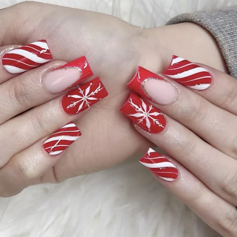 Festliches Winter-Thema Nagelkunstdesign Karnz