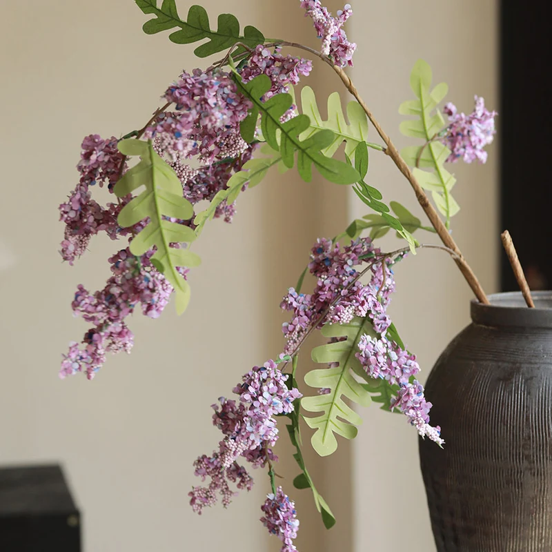 Dekorative Blumenstrauß Karnz