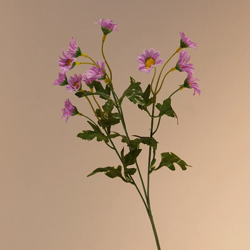 Künstlicher Blumenstrauß mit detailreicher Blütenpracht Karnz