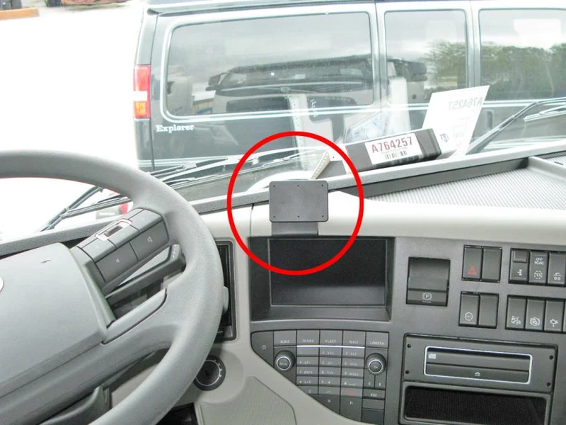 ProClip Fahrzeughalter 855004 - Mittelbefestigung - Volvo FM series 14-20