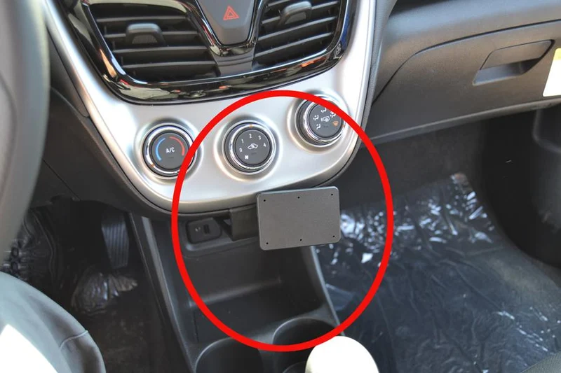 ProClip Fahrzeughalter 855319 - Winkelbefestigung - Chevrolet Spark 16-22
