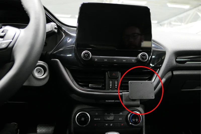 ProClip Fahrzeughalter 855327 - Winkelbefestigung - Ford Fiesta 18-23