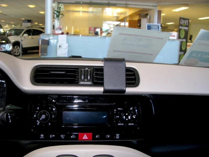 ProClip Fahrzeughalter 854880 - Mittelbefestigung - Fiat Panda 13-21