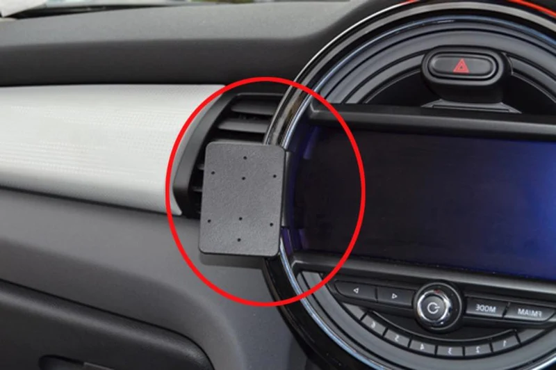 ProClip Fahrzeughalter für Rechtslenker 655168 - Winkelbefestigung- NUR für Modelle mit: Visual Boost und Navigation XL 8,8" Bildschirm - Mini One 16-18, Mini Cooper 16-21