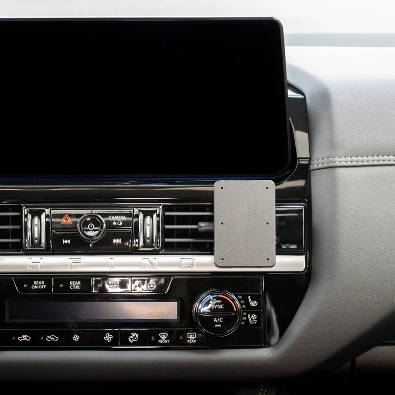Center Dash Mount for Nissan Pathfinder