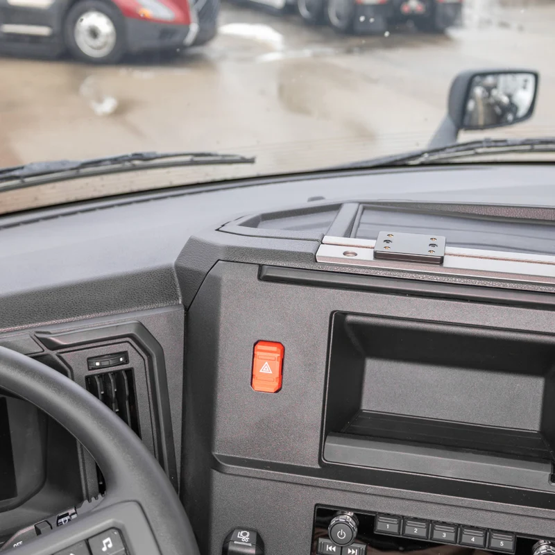 Extra-Strength Center Dash Mount