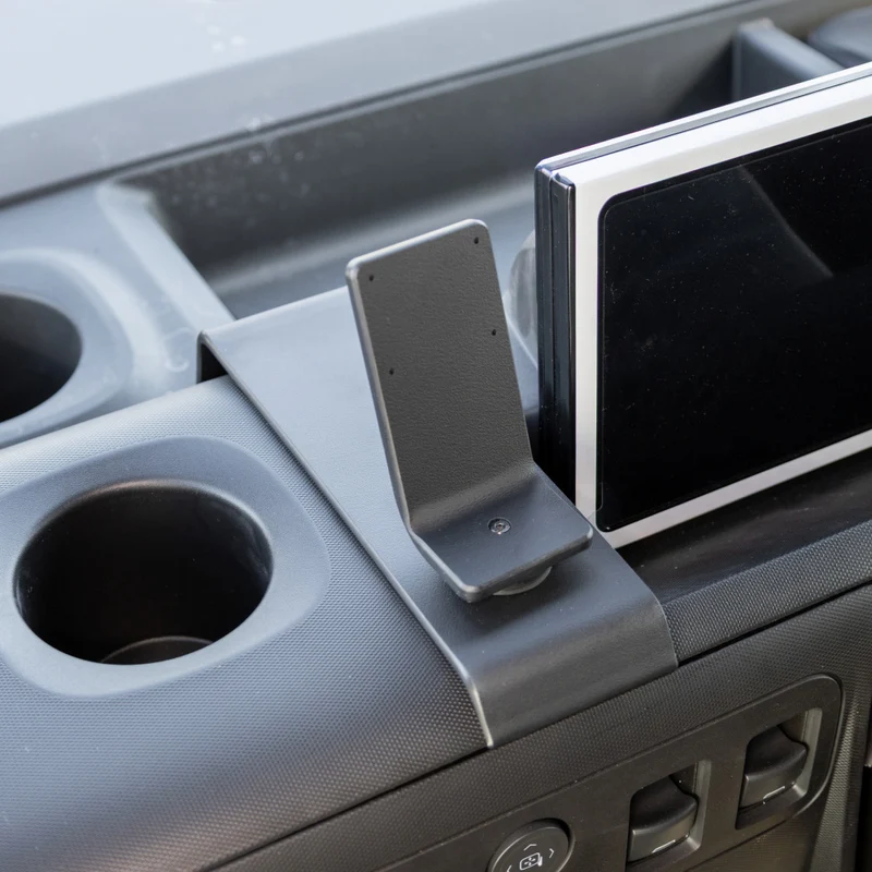 Center Dash Mount for Chevrolet BrightDrop