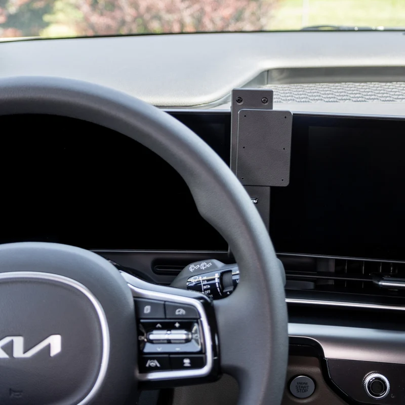 Center Dash Mount for KIA Carnival