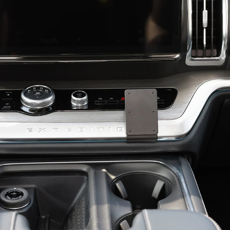 Center Dash Mount for Ford Expedition