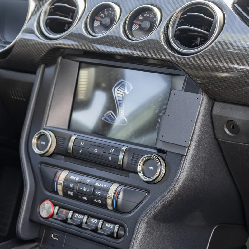 Right Center Dash Mount for Ford Mustang
