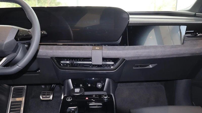 Center Dash Mount