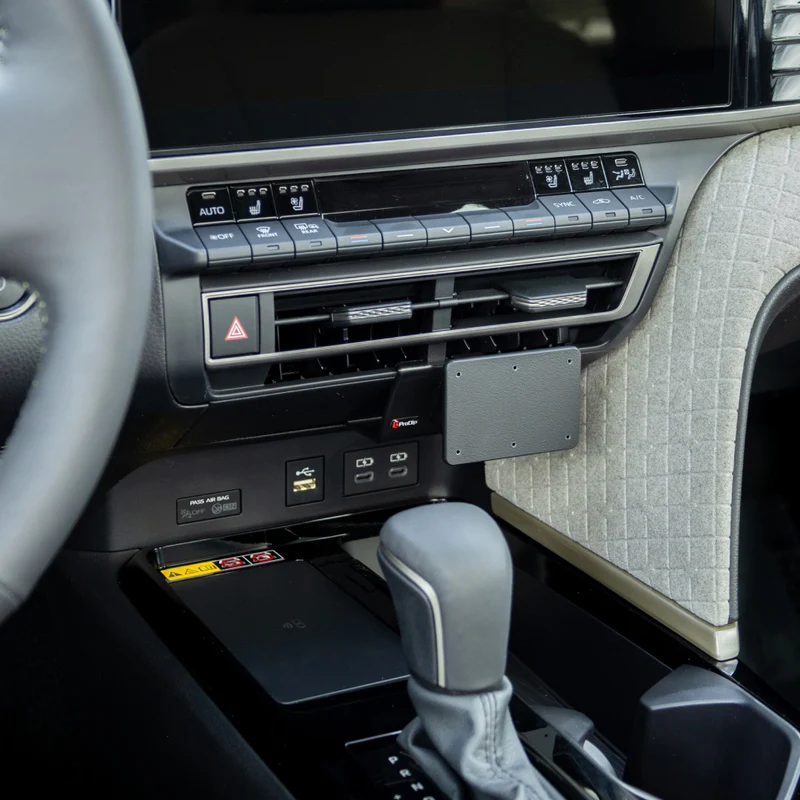 Toyota Camry Center Dash Mount