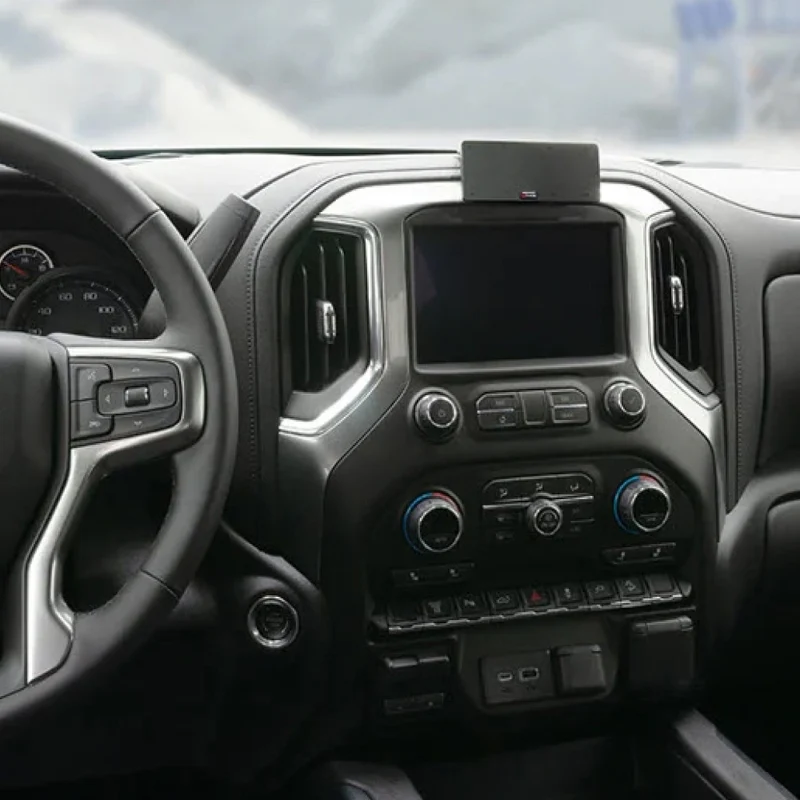 Extra-Strength Dash Mount for Select Chevy Silverado and GMC Sierra Models