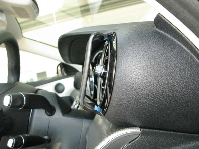 Left Dash Mount for Mercedes Benz E-Class