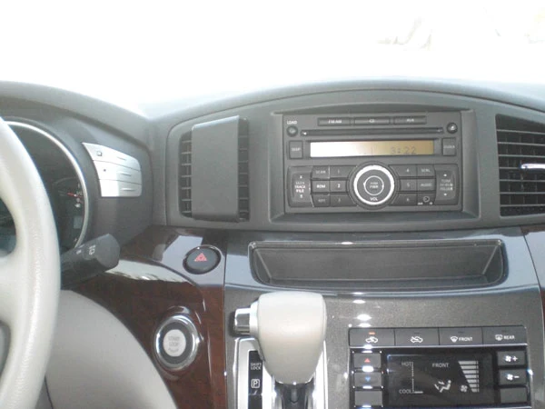 Center Dash Mount for Nissan Quest