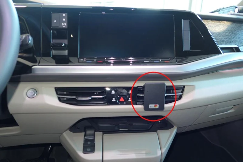 ProClip Fahrzeughalter 855736 - Mittelbefestigung - Volkswagen Multivan T7 22-26, Volkswagen Multivan T7 22-25