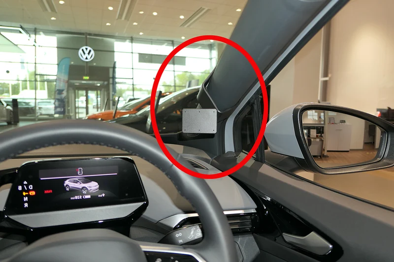 ProClip Fahrzeughalter für Rechtslenker 605684 - Rechtsbefestigung - Volkswagen ID.5 23-26, Volkswagen ID.4 21-26, Volkswagen ID.5 23-25 und weitere