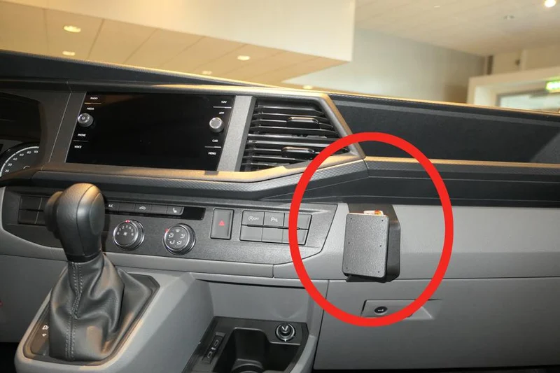 ProClip Fahrzeughalter 855588 - Winkelbefestigung - Volkswagen T6.1 Transporter/Pickup 20-24, Volkswagen Caravelle 6.1 21-24