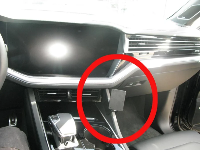 ProClip Fahrzeughalter 855424 - Winkelbefestigung - Volkswagen Touareg 19-23