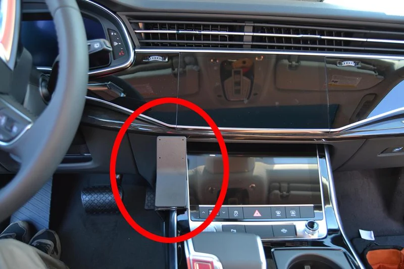 ProClip Fahrzeughalter 835630 - Konsolenbefestigung - Audi Q7 20-26