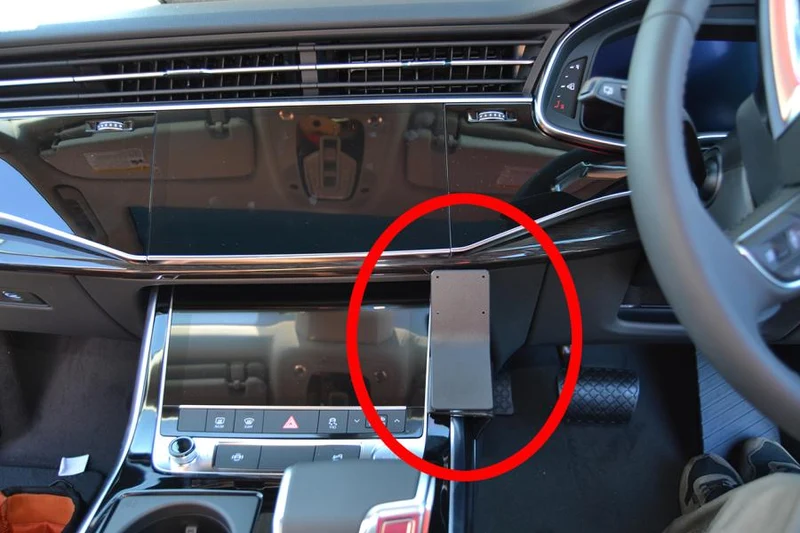 ProClip Fahrzeughalter für Rechtslenker 635630 - Konsolenbefestigung - Audi Q7 20-26