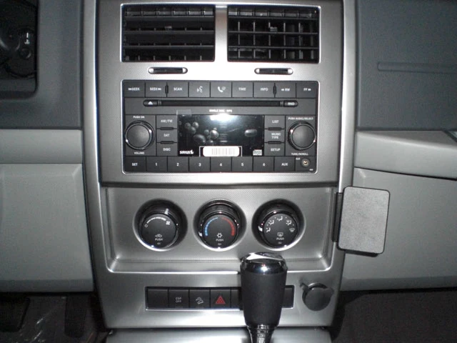 Angled Dash Mount for Jeep Liberty