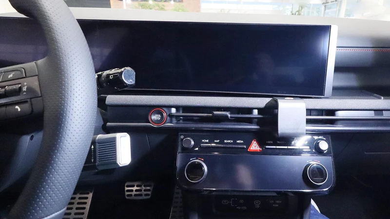 Hyundai Center Dash Mount