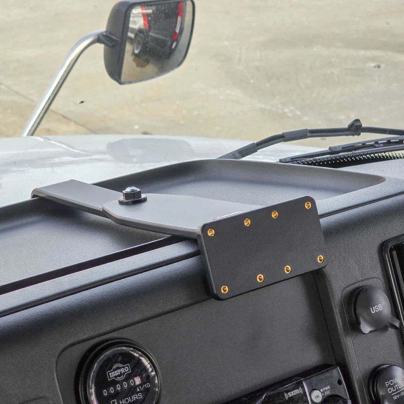 Freightliner M2-Series Extra-Strength Center Dash Mount